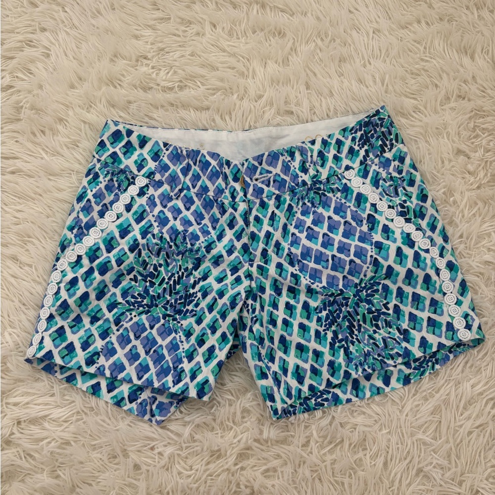 Lilly Pullitzer Blue Patterned Women's Shorts - image 1
